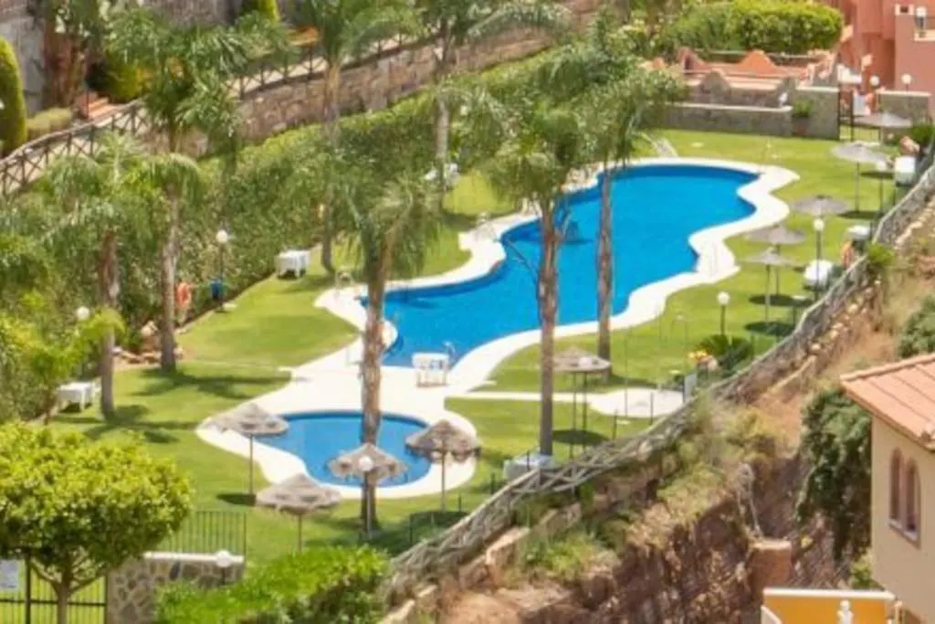 Costa Del Sol Familyholiday, Seaview, 2 Bedroom, Pool Fuengirola Apartament