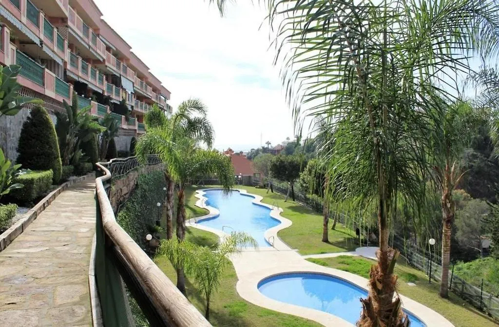 Costa Del Sol Familyholiday, Seaview, 2 Bedroom, Pool Fuengirola Apartament