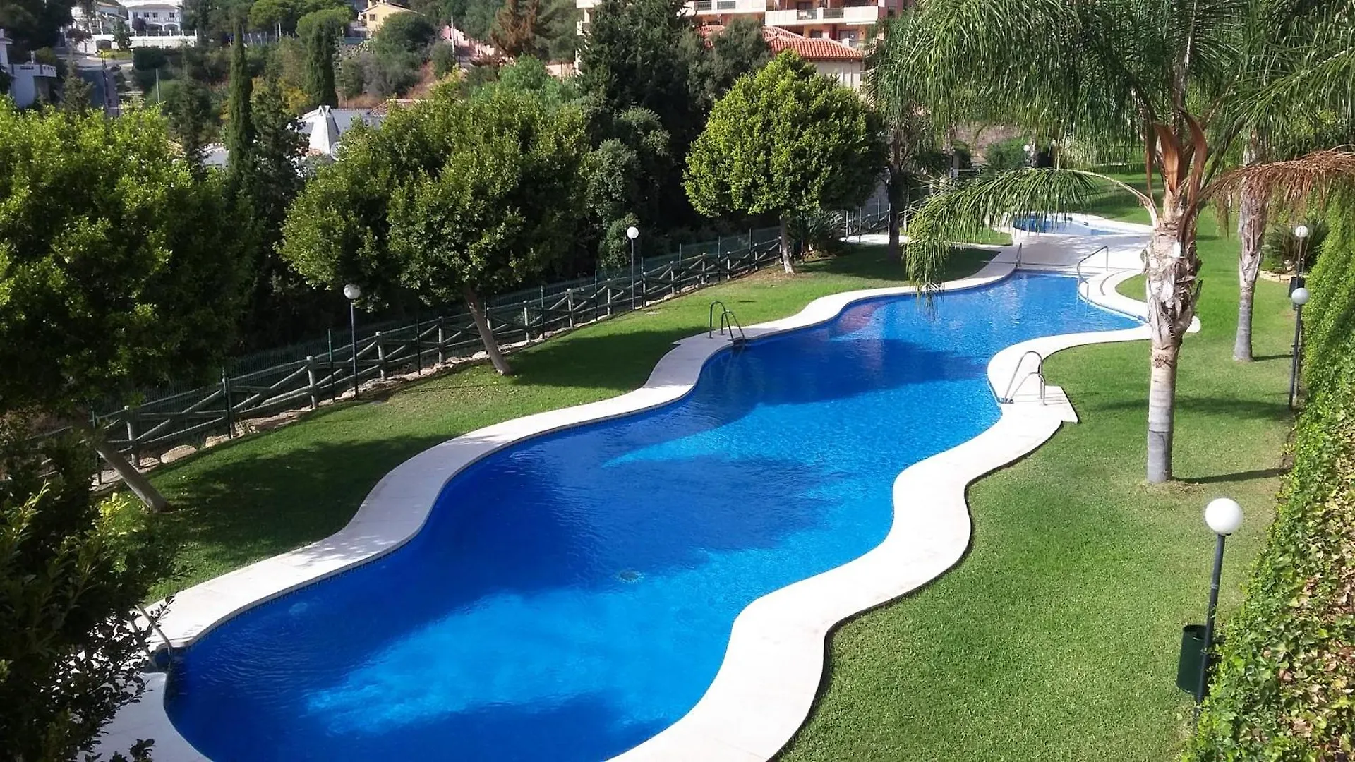 Costa Del Sol Familyholiday, Seaview, 2 Bedroom, Pool Fuengirola Apartament